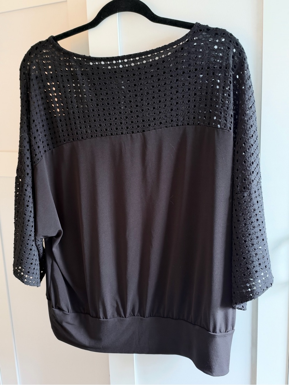 Chico's Black Eyelet Sleeve Blouse Size 1 Like New
